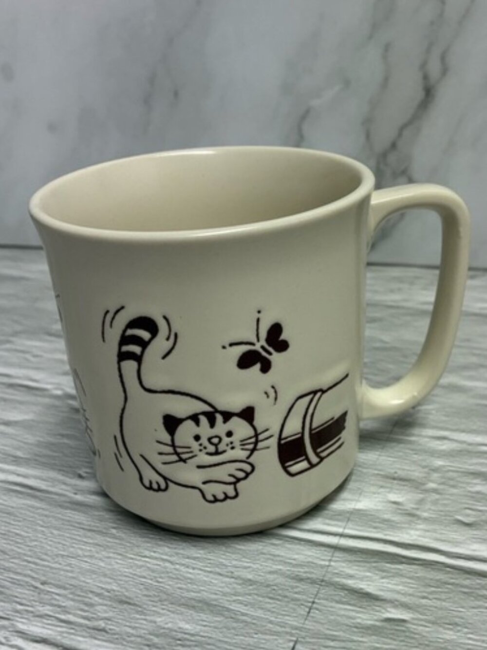 Whimsical Japanese Hand-Painted Design Ceramic Cup/Mug Simple Cartoon Cat